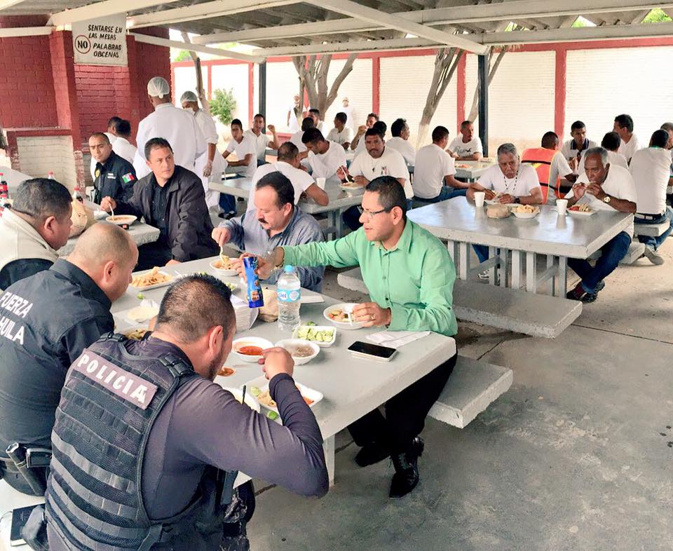 ¡Buen provecho, Secretario!