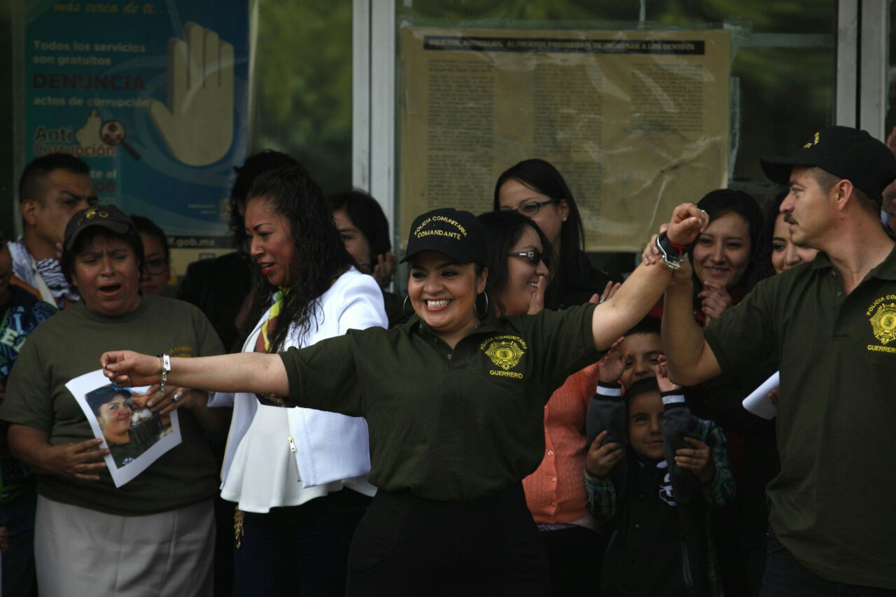 Liberan a Policía injustamente encarcelada