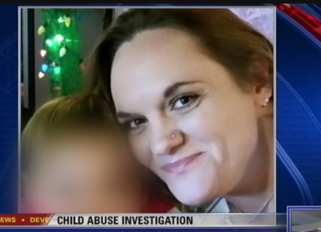 Puso a su hija de dos años <br> dentro de un horno