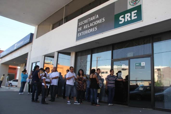 Diputados piden a SRE reforzar seguridad de mexicanos en el exterior