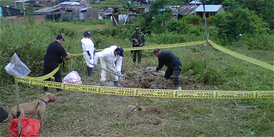 Macabro hallazgo: localizan cuerpo <br> en fosa clandestina