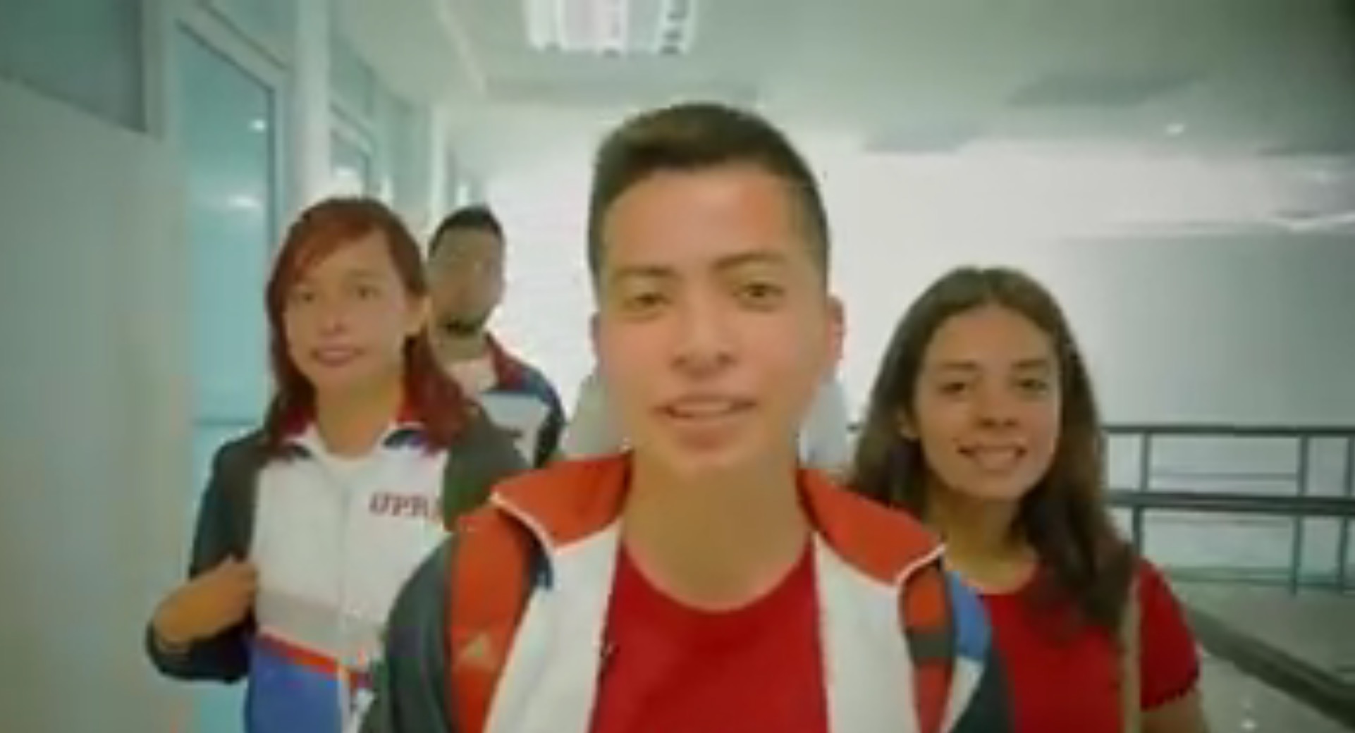 Presume Rubén universidades <br> politécnicas bilingües