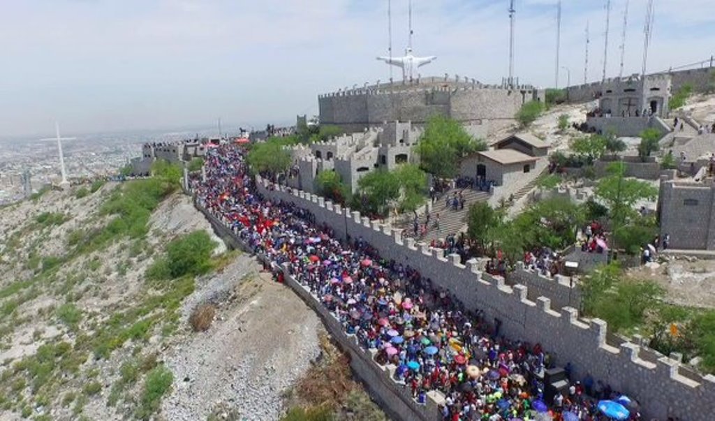 Impresionante Viacrucis en Torreón