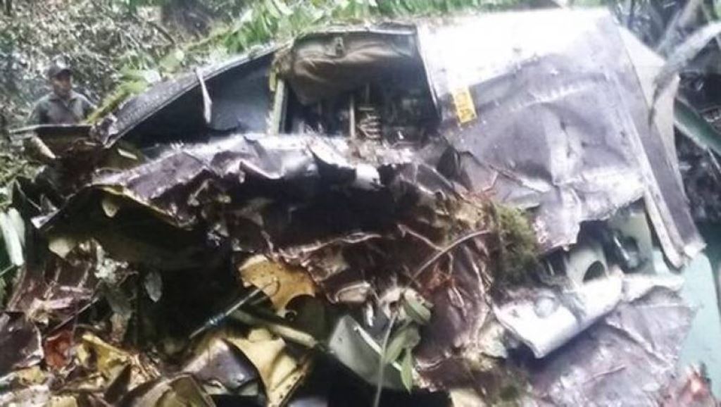 Mueren 22 militares en accidente aéreo
