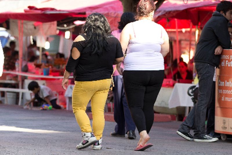 Impuesto a refrescos no modera la obesidad