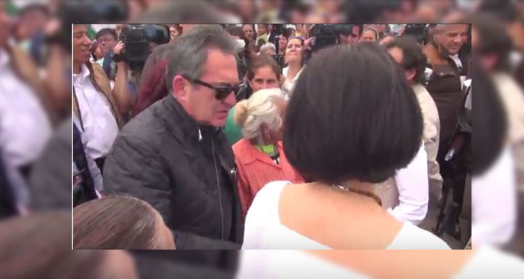 Gobernador de Aguascalientes humilla <br> a funcionario; suben video