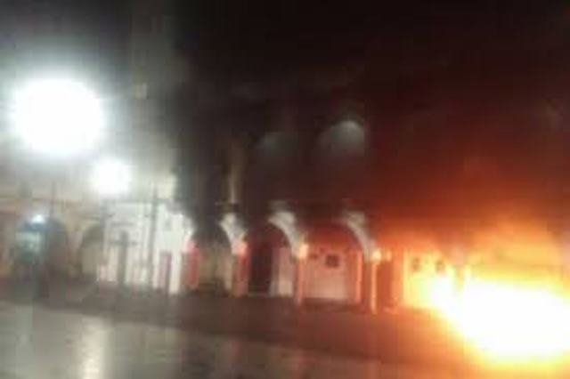 Captan incendio en histórico Palacio <br> Municipal de Veracruz