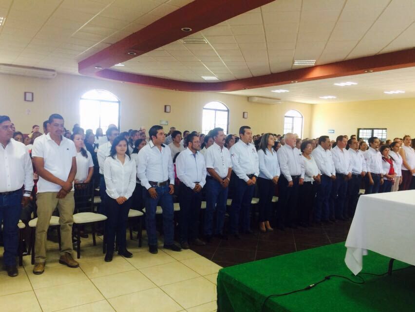 Celebran priistas consejos políticos en varias partes del estado