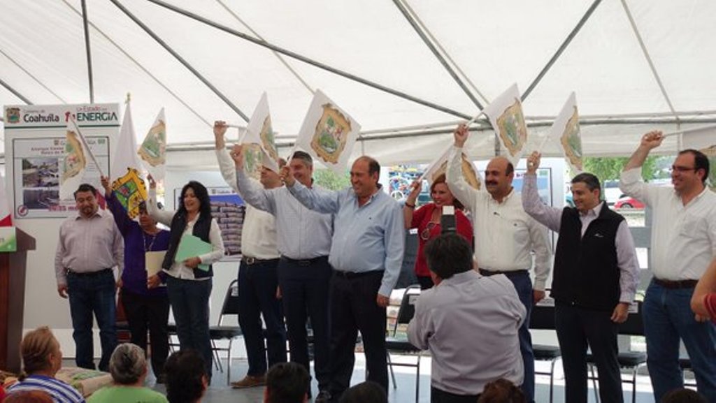 Pone en marcha Rubén “Banco de <br> Materiales” en Saltillo