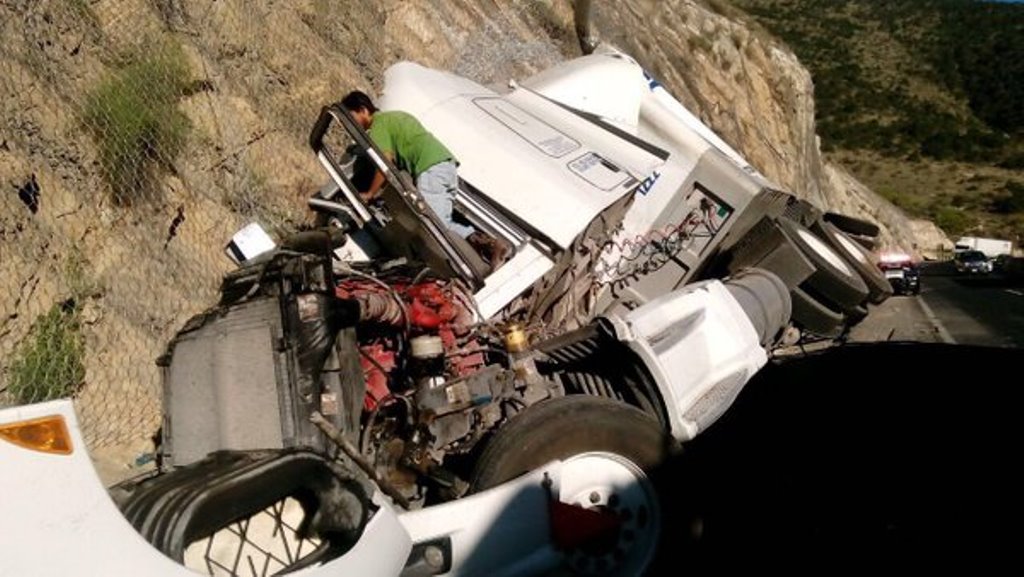 Nuevo accidente en Los Chorros; hay un lesionado