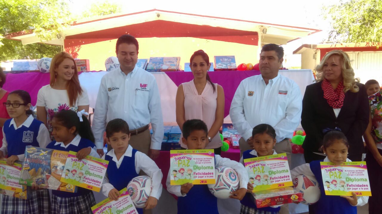 Inicia DIF Coahuila canje de juguetes bélicos