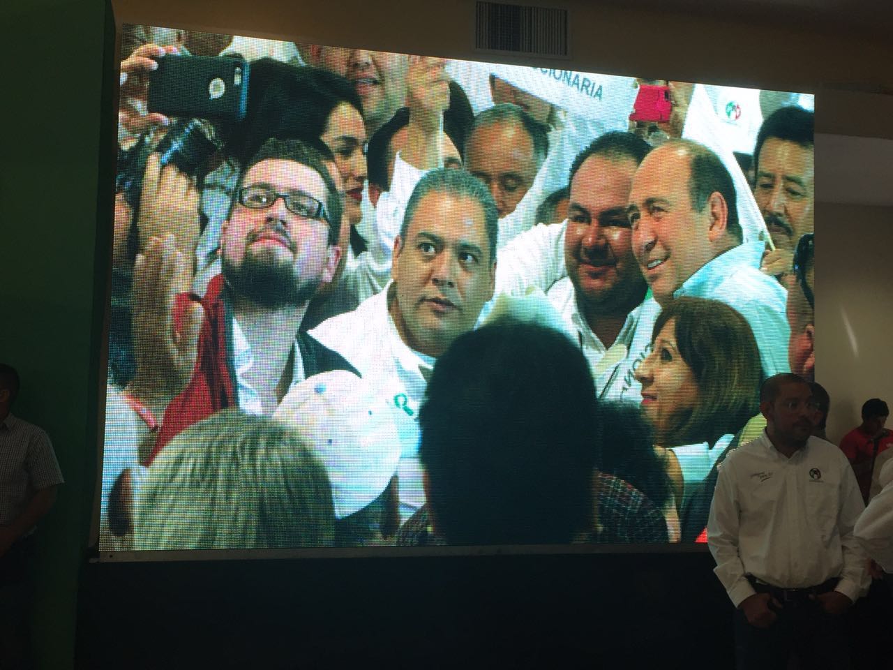 Arriba Rubén Moreira a Consejo Estatal del PRI