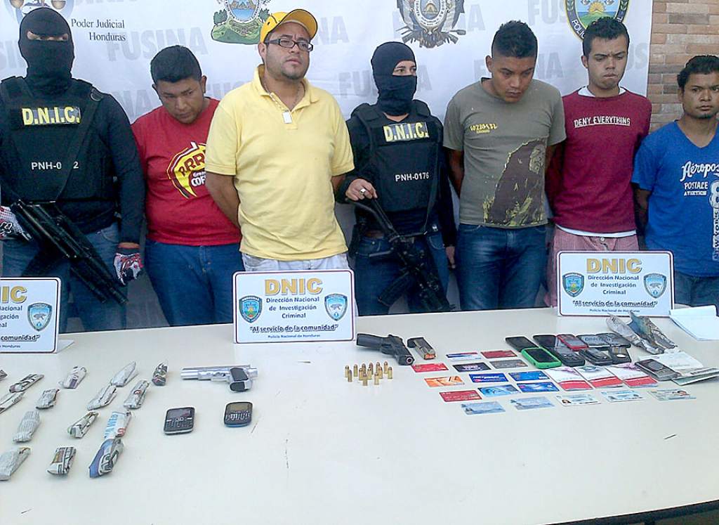 Cae banda de taxistas; violaban y secuestraban