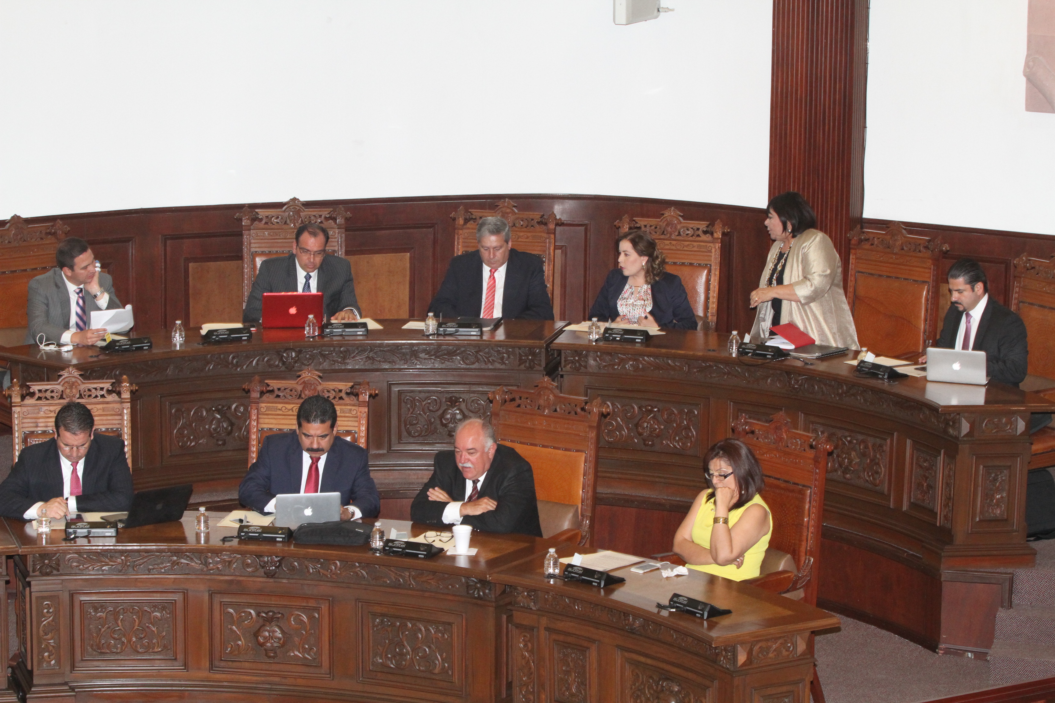 Proponen diputados priistas incrementar el deporte entre los jóvenes