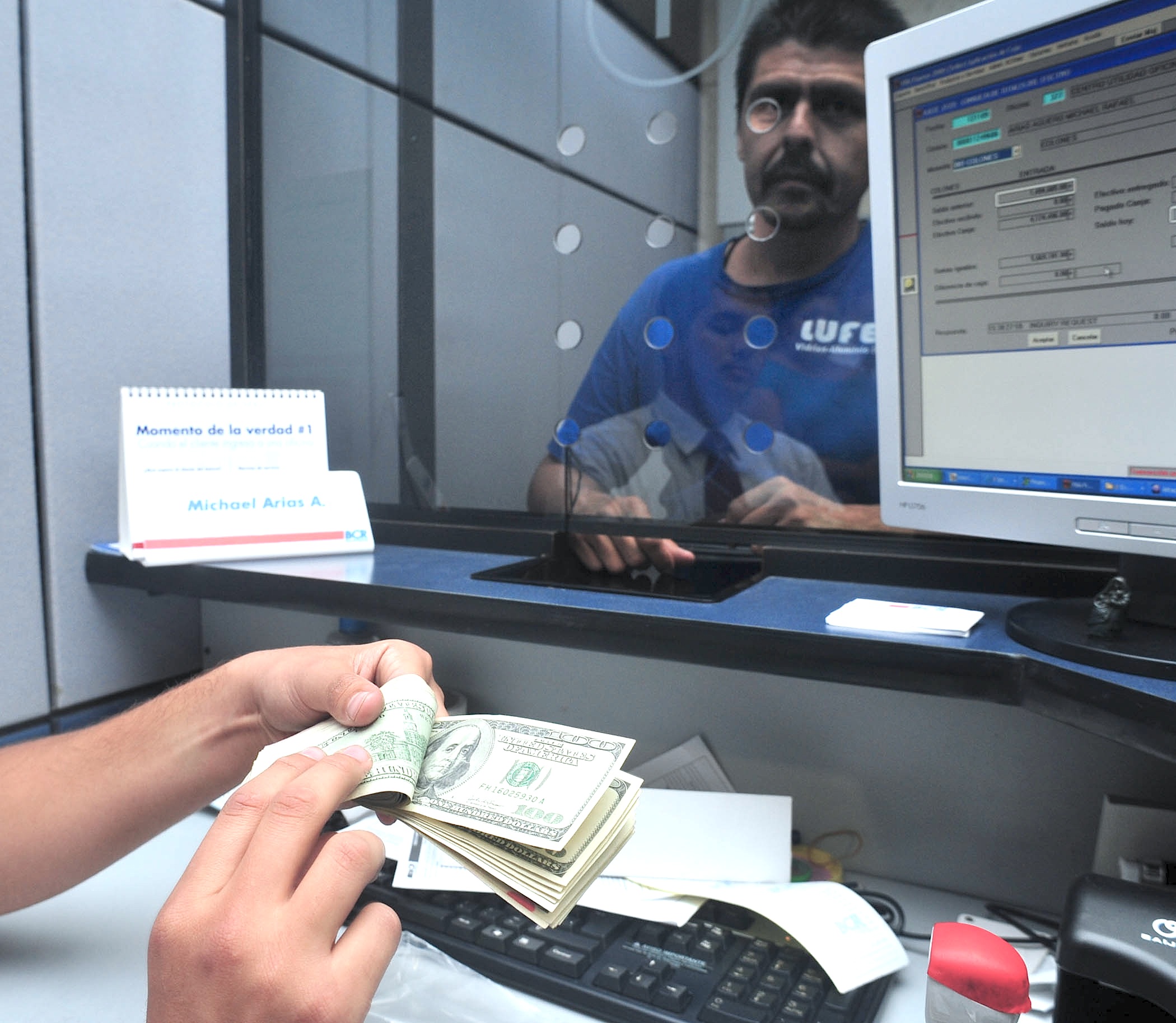 Acepta Panamá dar información fiscal