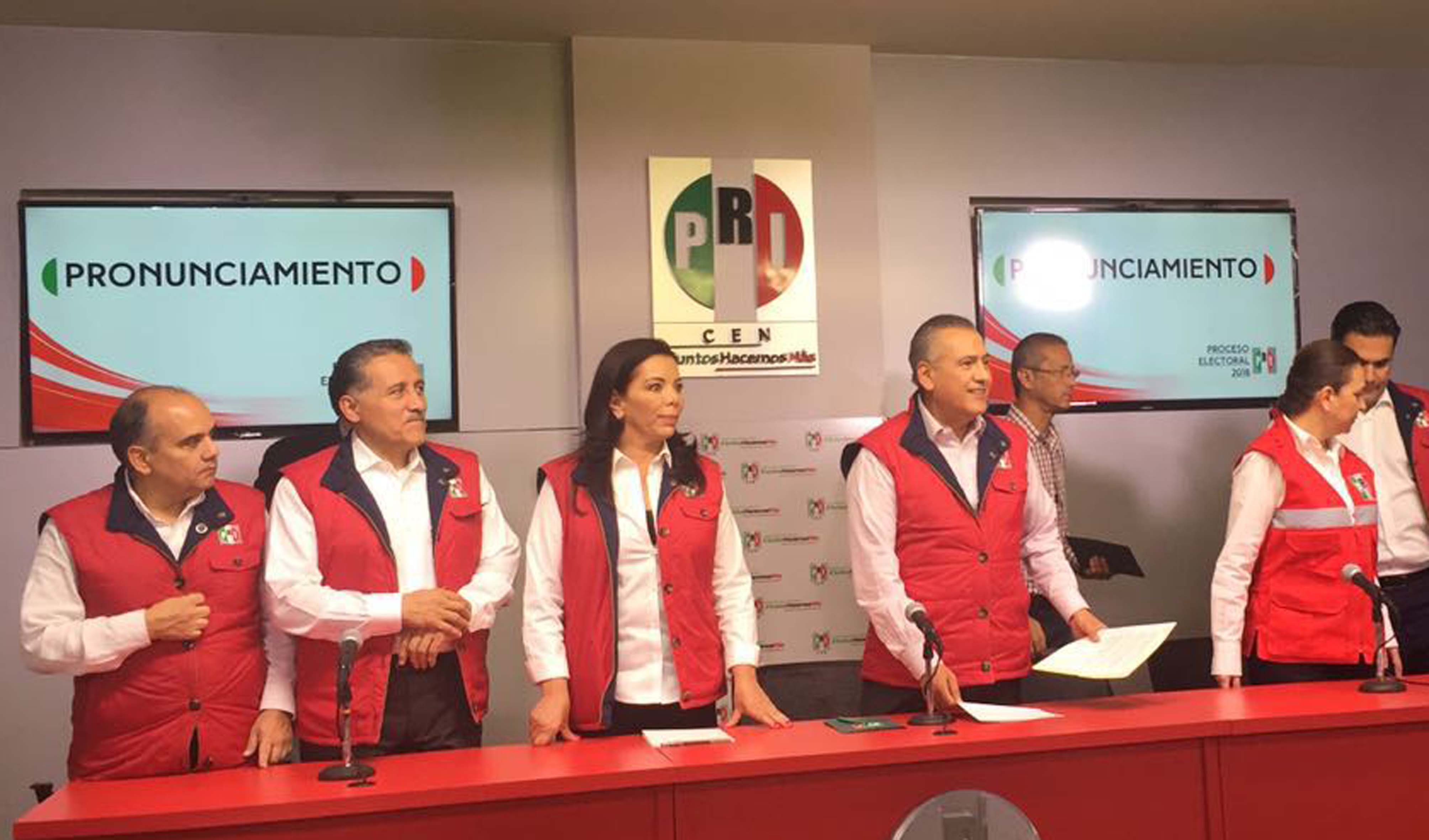 Beltrones asegura que PRI <br>aventaja en 9 entidades