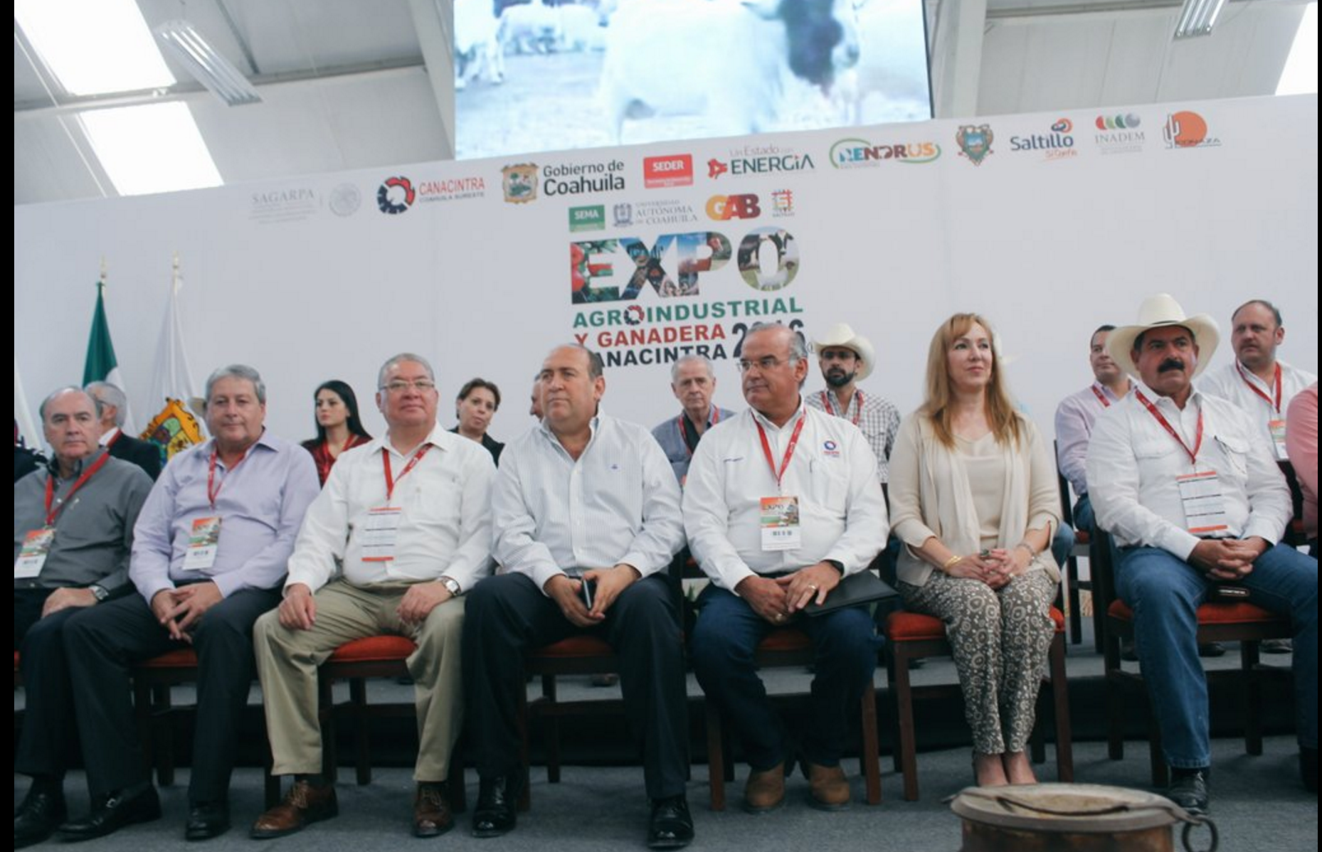 Inaugura Gobernador Expo Agroindustrial y Ganadera de Canacintra