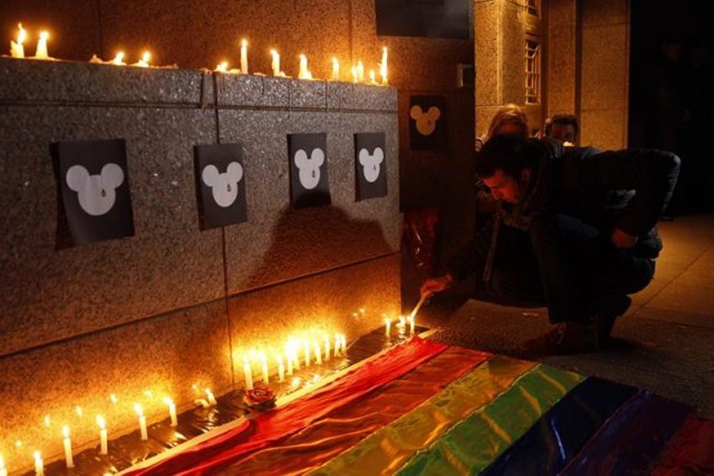 Disney dona un millón de dólares a afectados por tiroteo