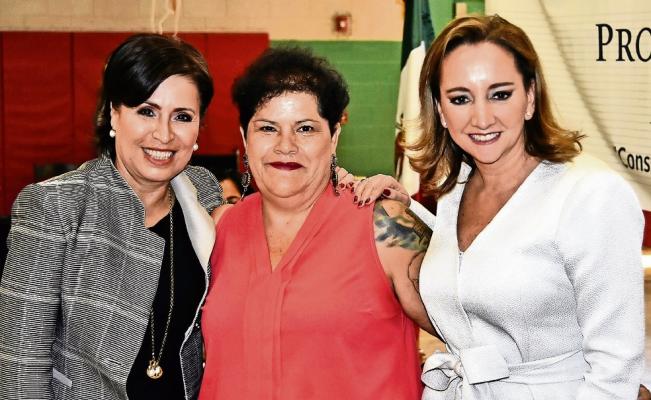 Financiará Sedatu casas <br>a migrantes de EU