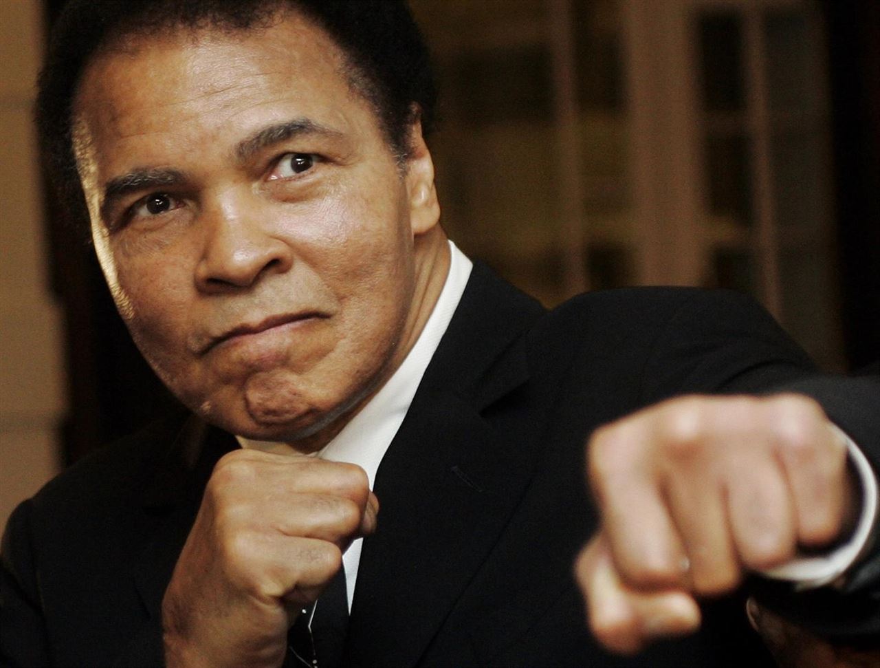 Muere leyenda del boxeo Mohamed Ali