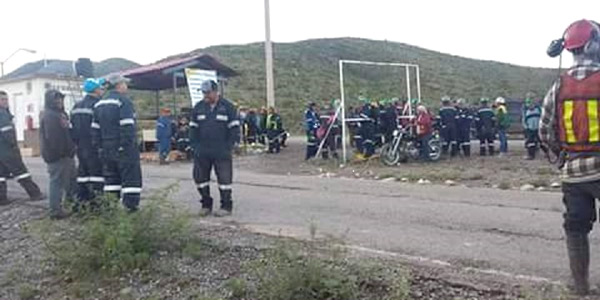 Paran labores en mina La Encantada; exigen seguridad y utilidades
