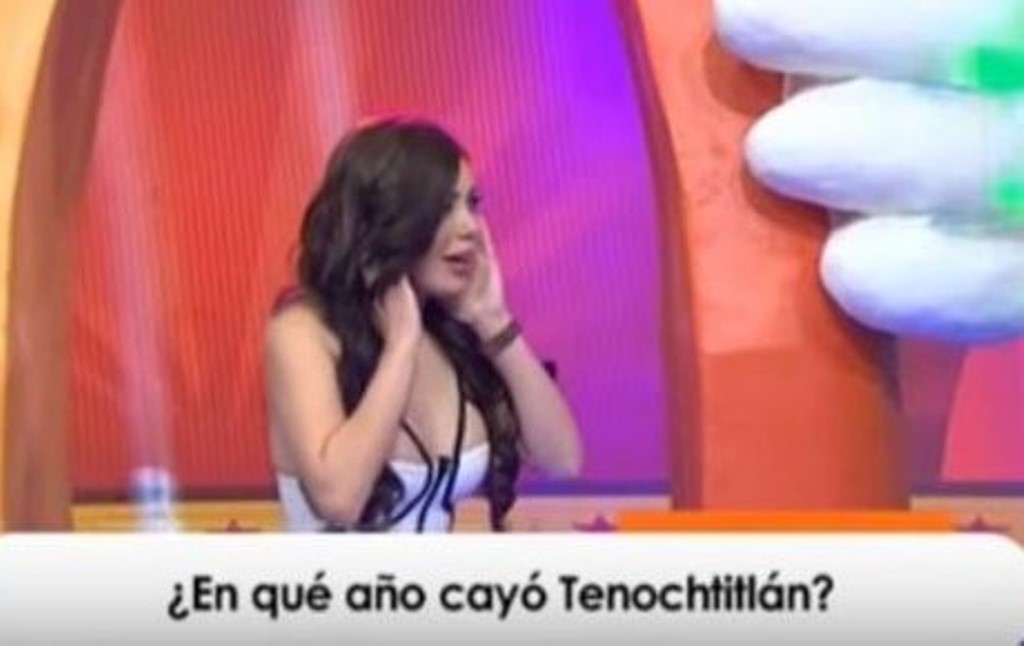 Modelo hace el ridículo en televisión