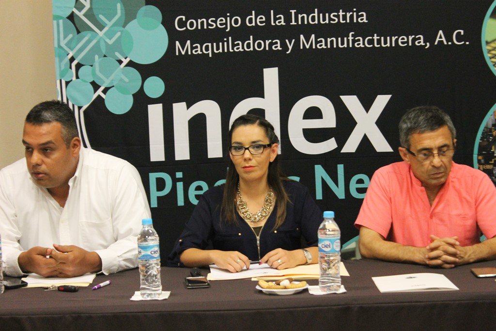 Presenta Setra a empresarios de PN el pacto laboral Coahuila