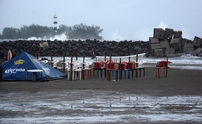 “Danielle” tocó tierra en Veracruz