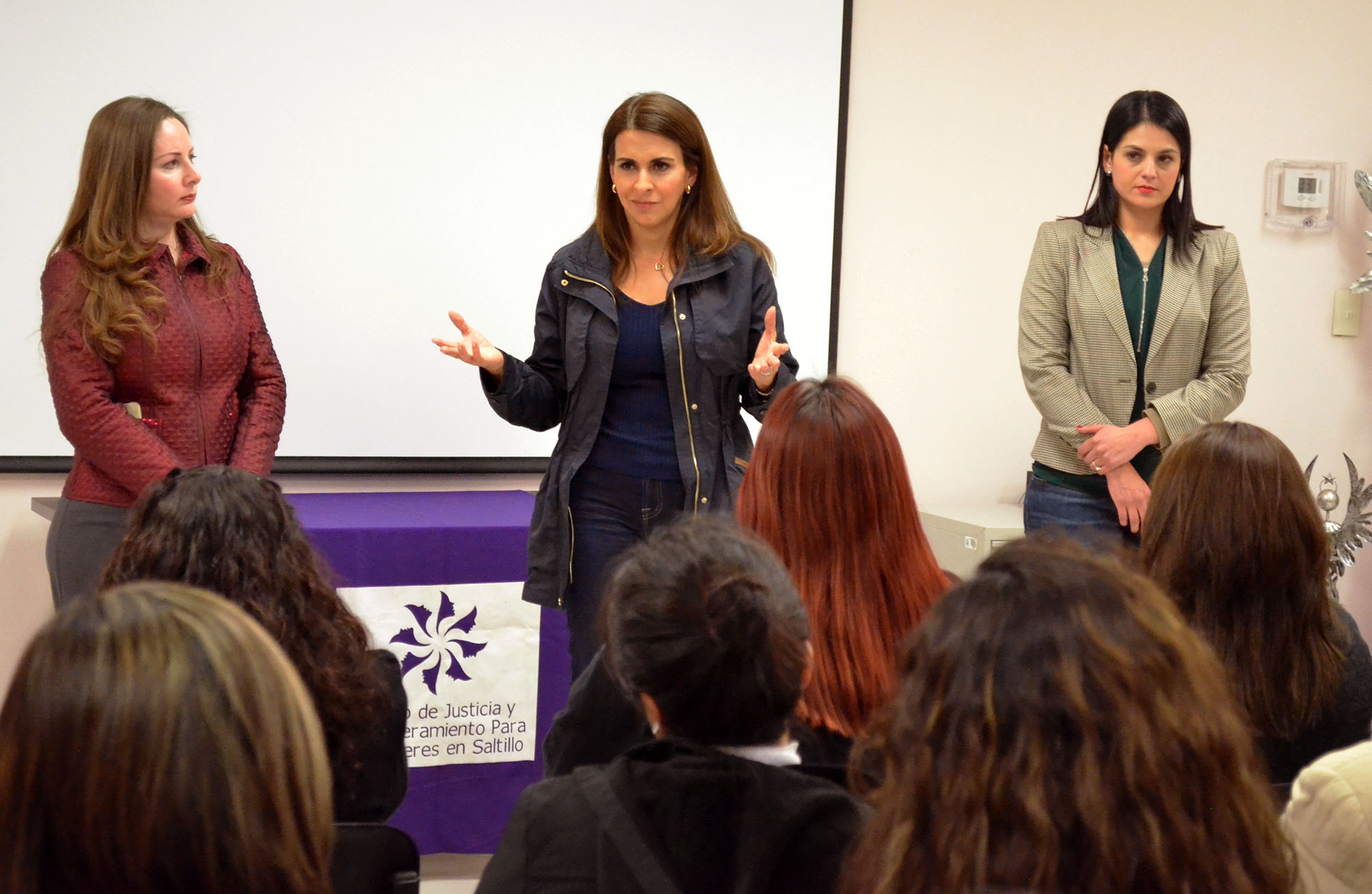 Apoya CJEPM a víctimas de violencia familiar con estudios gratuitos