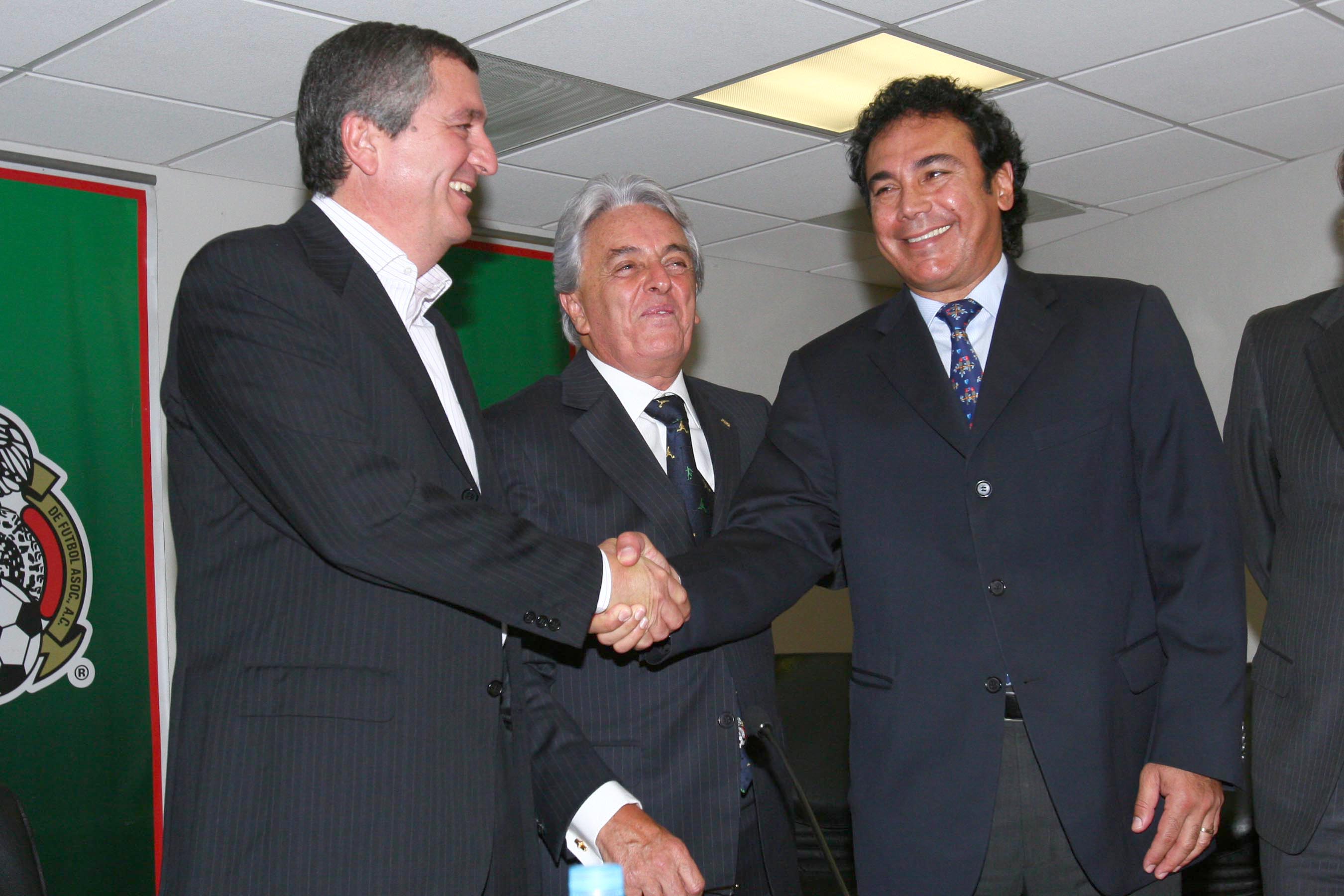 Al cine, la vida de Hugo Sánchez