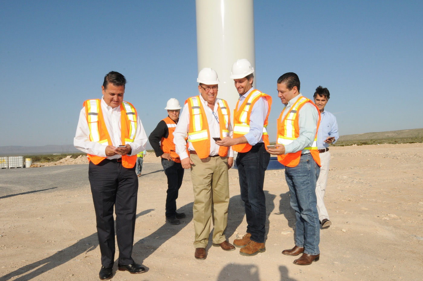 Avanza parque eólico en Hipólito