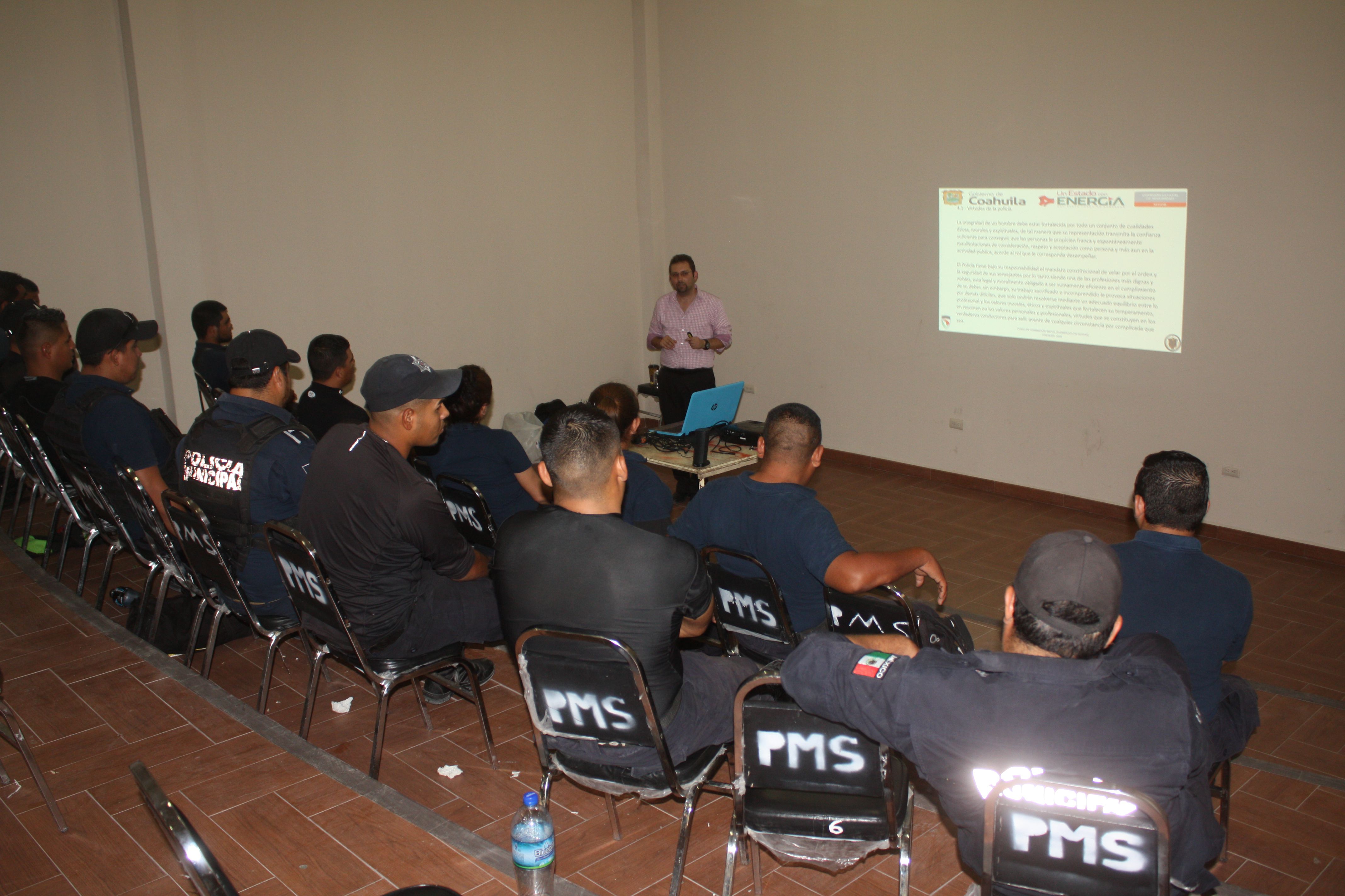 Imparten en San Pedro curso de formación inicial a policías preventivos