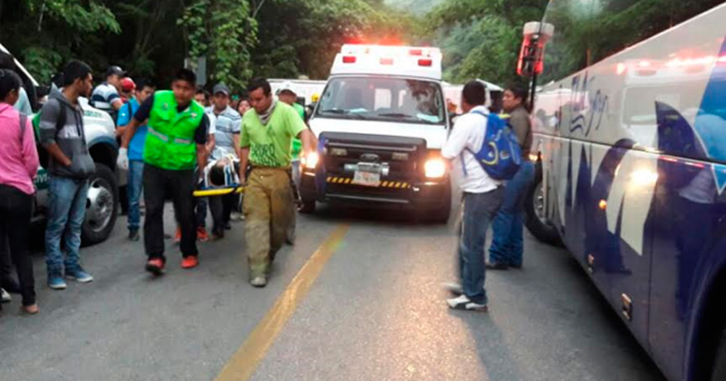 Accidente deja 59 lesionados