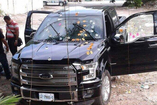 De 49 balazos ejecutan a director de Gobierno de Quintana Roo