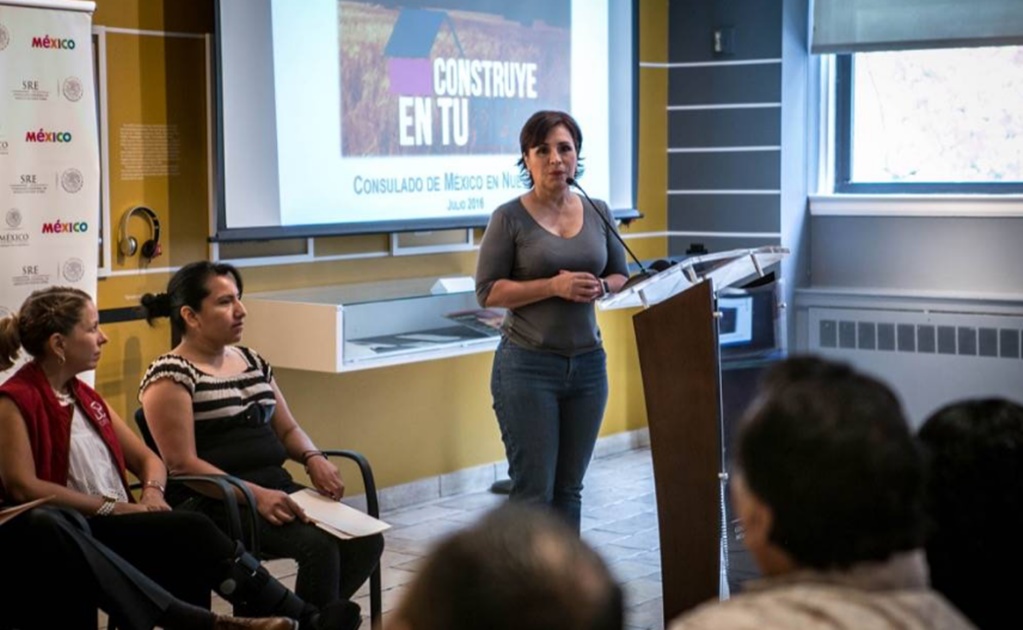 Rosario Robles promueve vivienda para migrantes en Nueva York