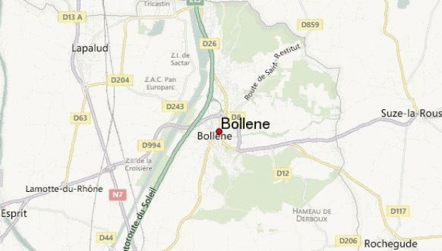 Hombre armado se atrinchera en hotel