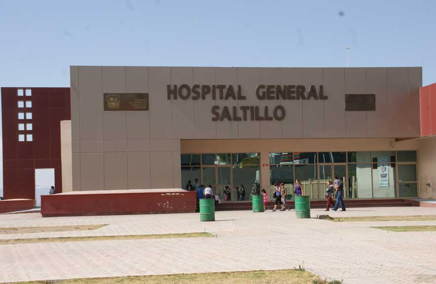 Manda al hospital a dos de sus empleados en Saltillo