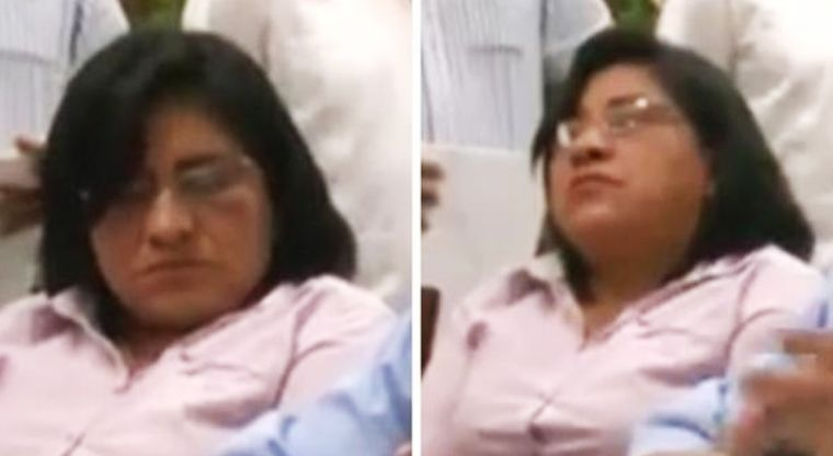 ‪#‎LadyDurmiente‬, diputada roncando en plena sesión