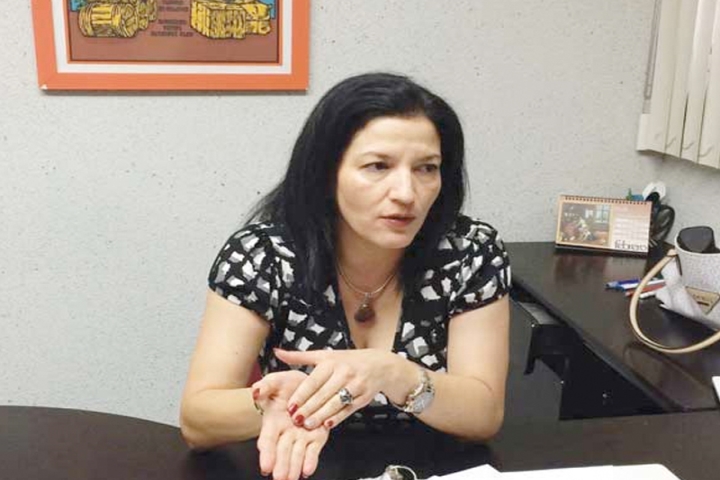 Engaña colegio privado a 27 alumnos