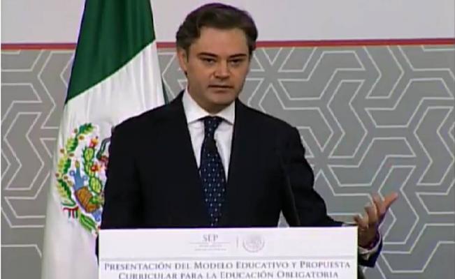 Presenta Aurelio Nuño nuevo modelo educativo