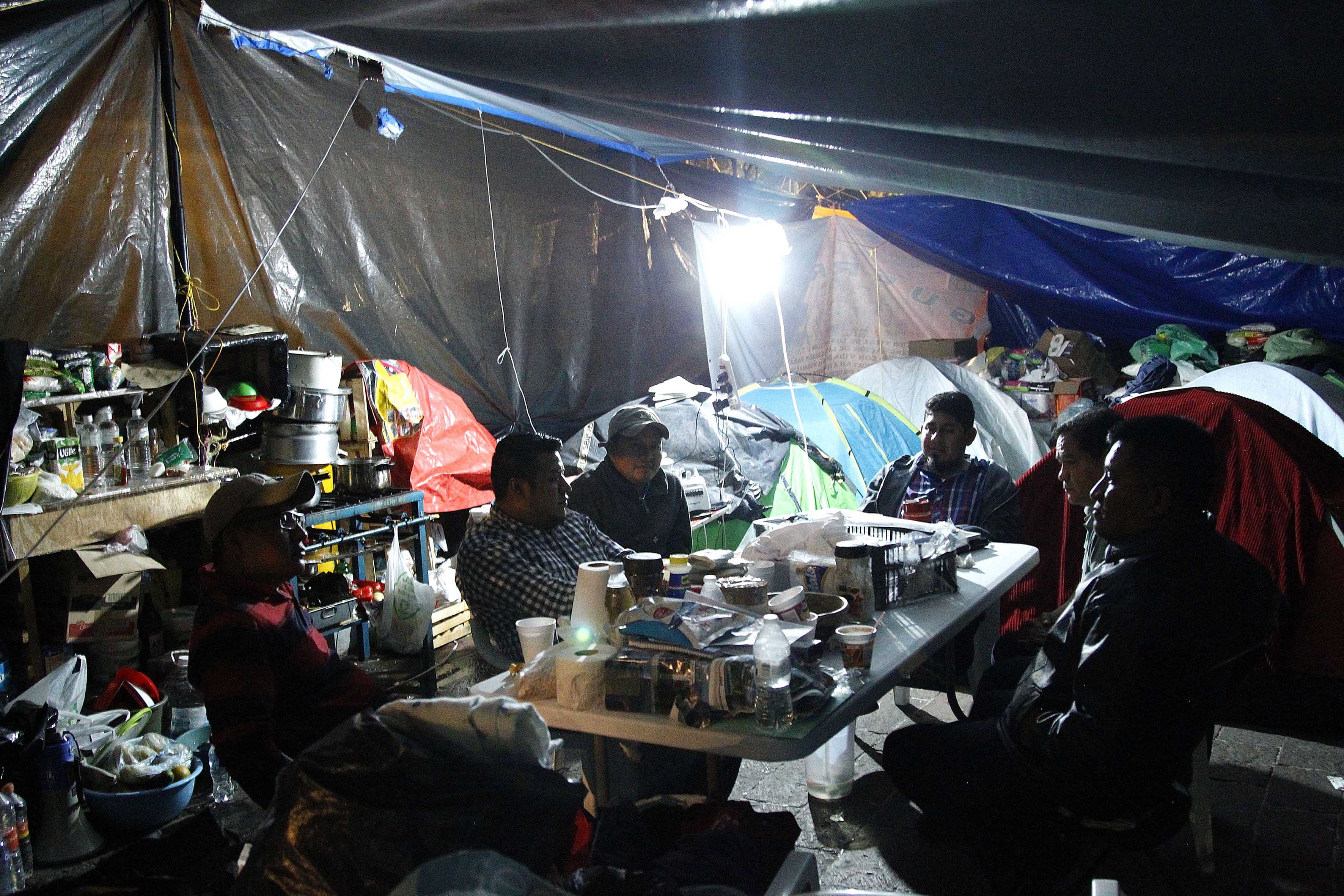 Crean red para “alimentar” a la CNTE