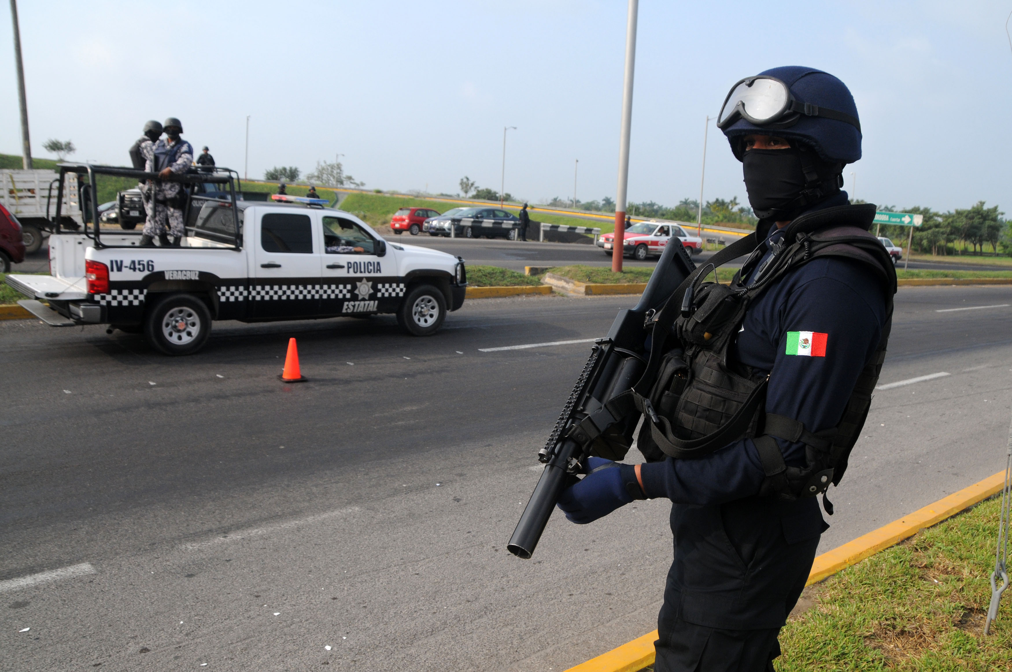 Agente ministerial, entre los 6 asesinados en Veracruz