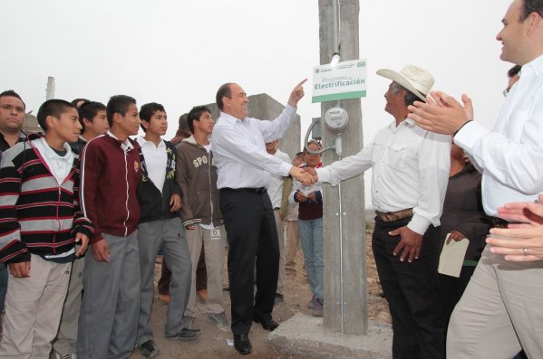 Coahuila primer lugar  entre las entidades con el mayor grado de electrificación