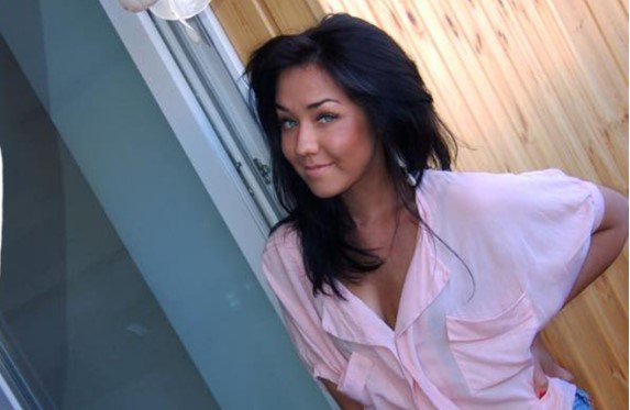 Joven rusa desaparece en Celaya