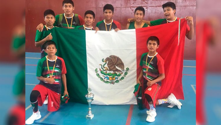 Niños triquis triunfan en la Copa Mundial de Barcelona 2016