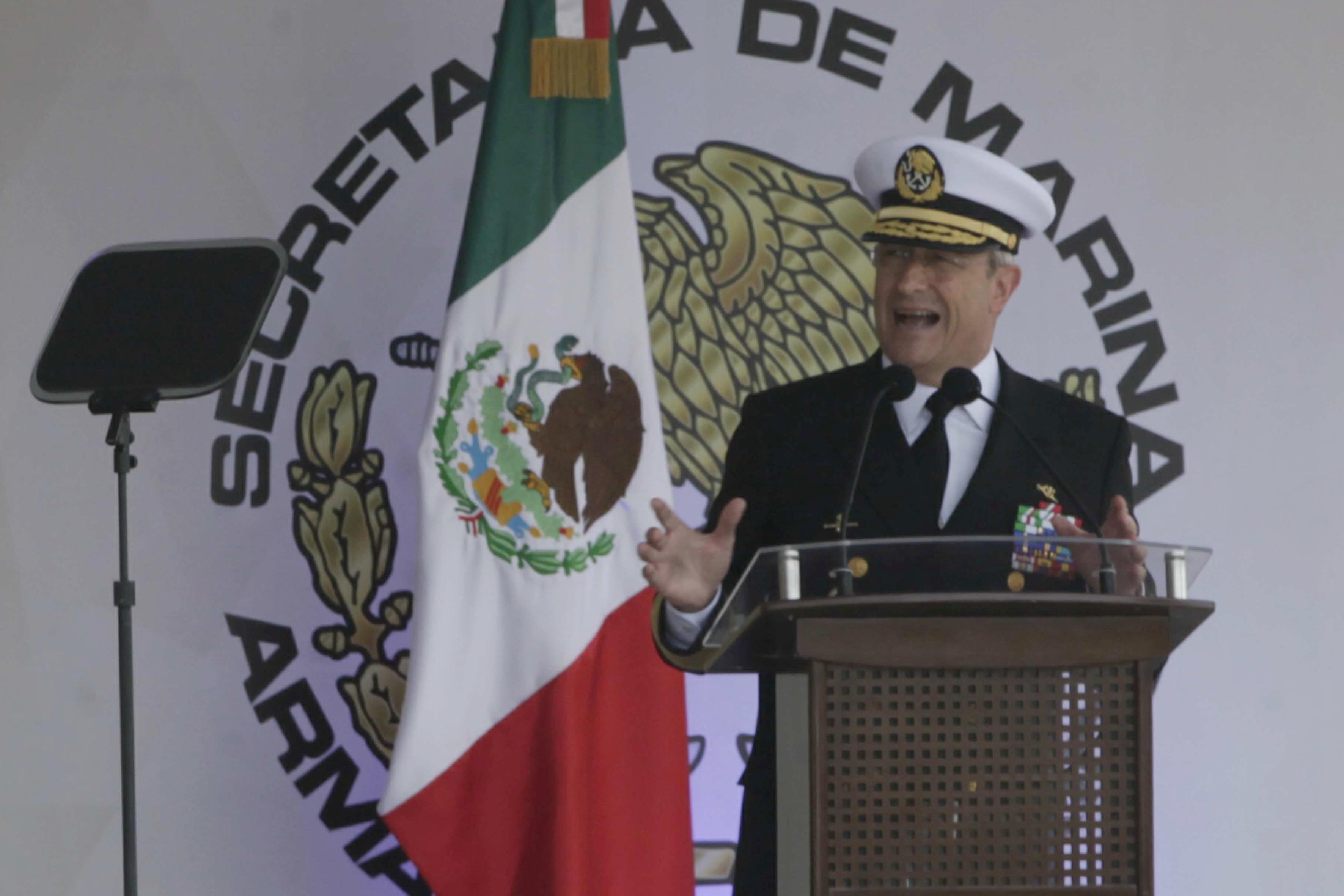 Defensa de la patria demanda entrega total: Soberón