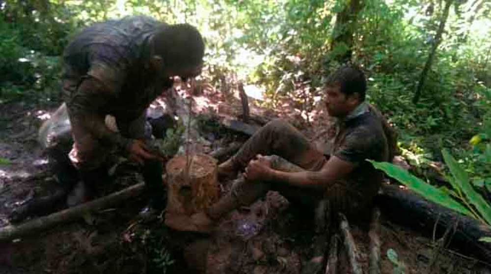 Secuestran a joven y lo entierran vivo en Veracruz