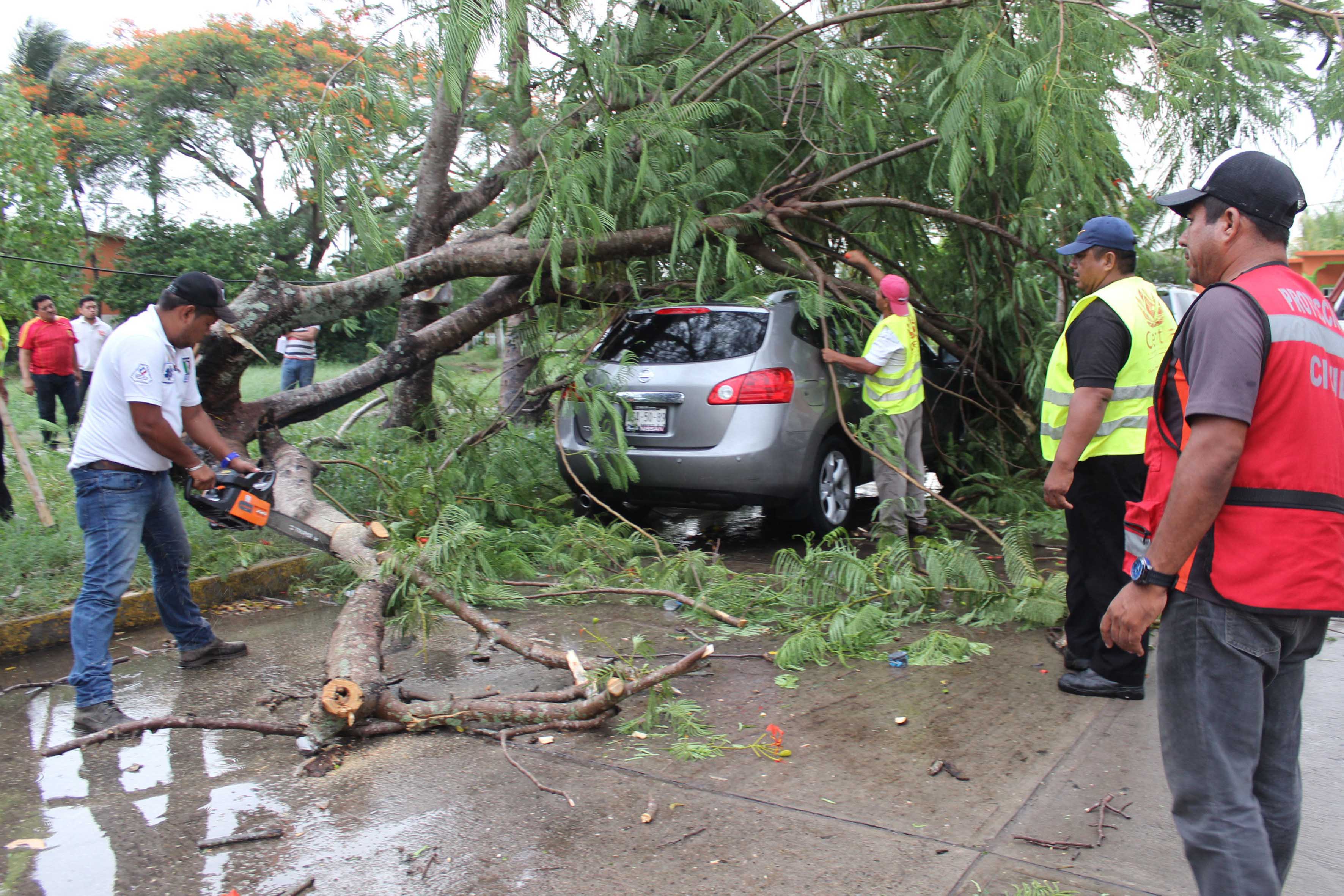 Saldo blanco en el país tras paso de “Earl”