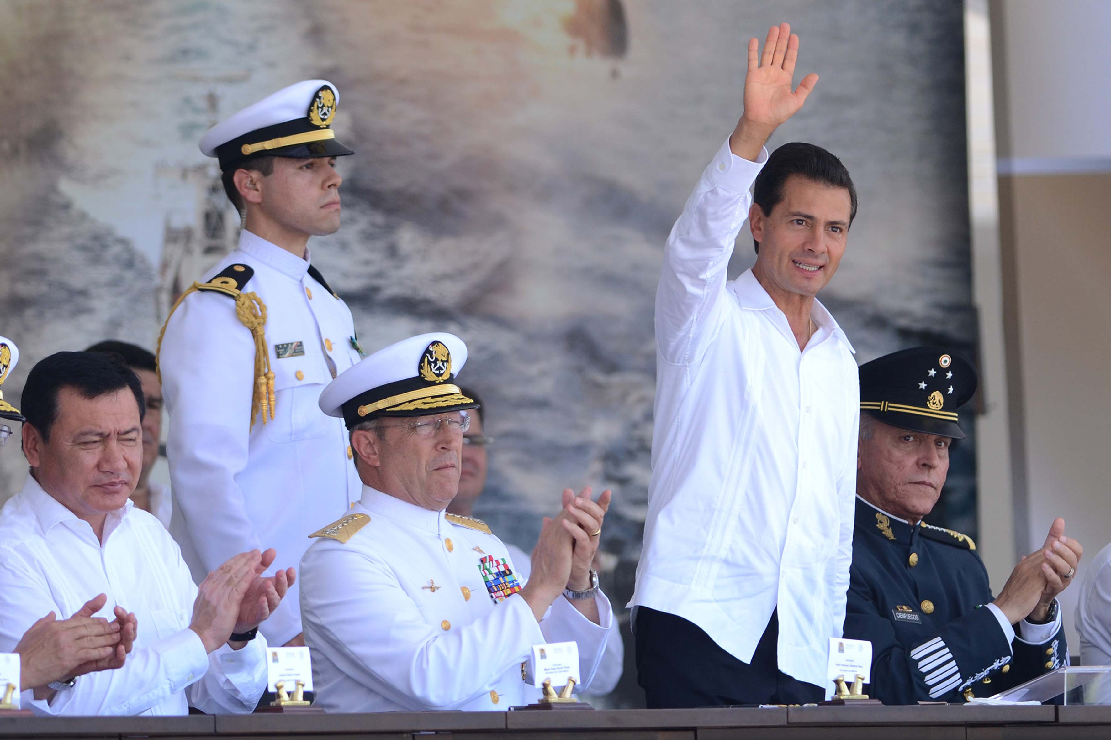 Fuerzas Armadas cuentan con soldados “ejemplares”: Peña