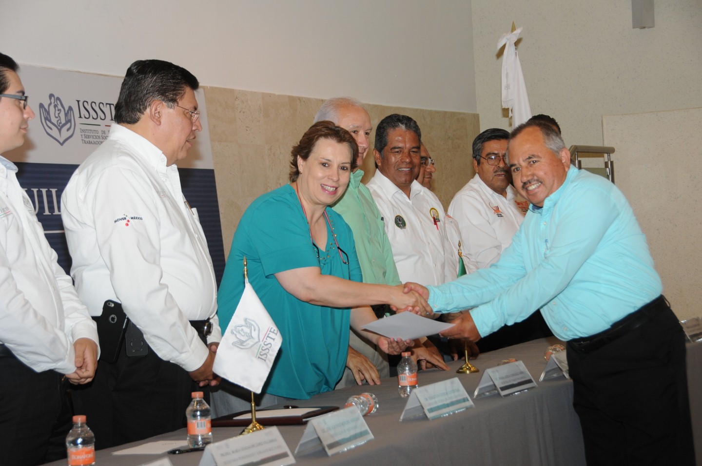 Entregan en Coahuila más de 3 mil 600 créditos a derechohabientes